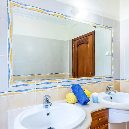 Villa Bali - Piscina Aquecível E Jacuzzi Em *